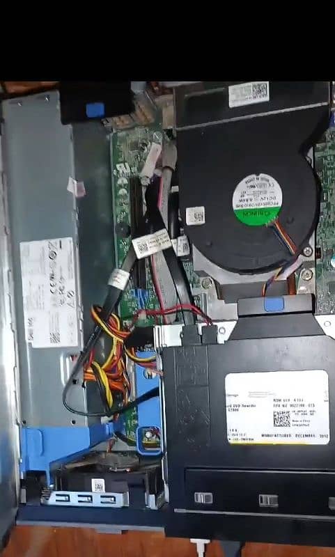 1 month used only+ 22inch LED good condition 4