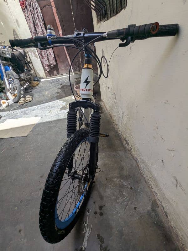 sports cycle argent seel. 4