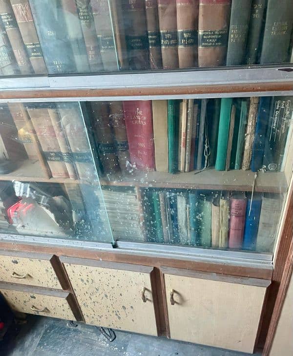 Book shelf Almari 2
