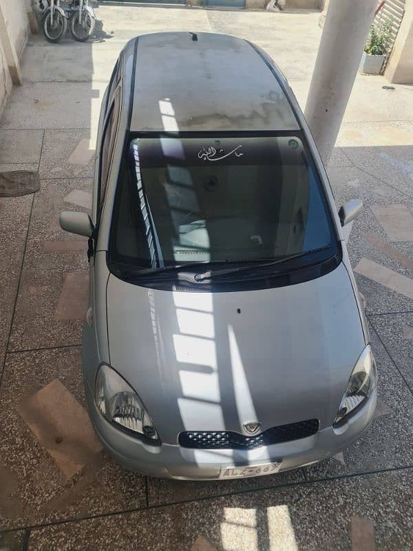 Toyota Vitz 2003 10