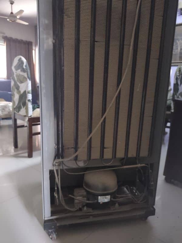 Dawlance Vertical Deep Freezer 6