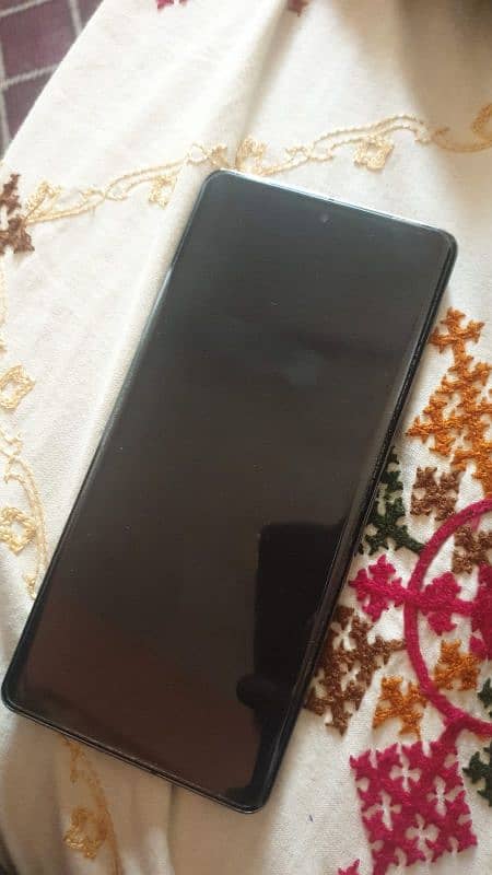 Google Pixel 7 Pro good condition 3