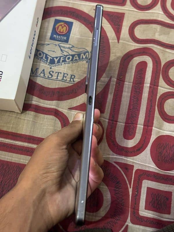 Lenovo Legion Tablet 4