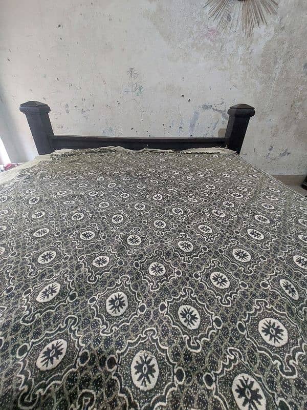 Pure premium Wood king-size bed 2