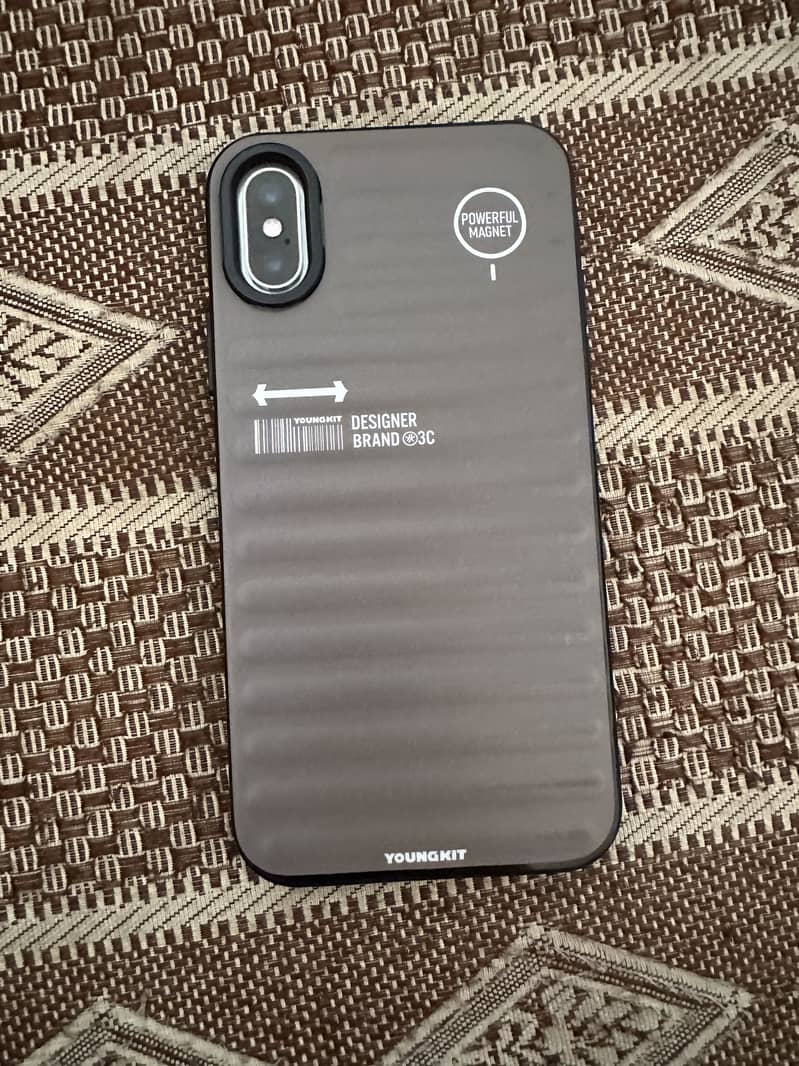 iPhone Xs 256GB Non PTA Factory Unlock 1