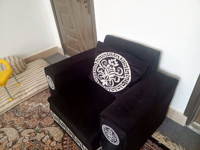 5 seater sofa for sale 1