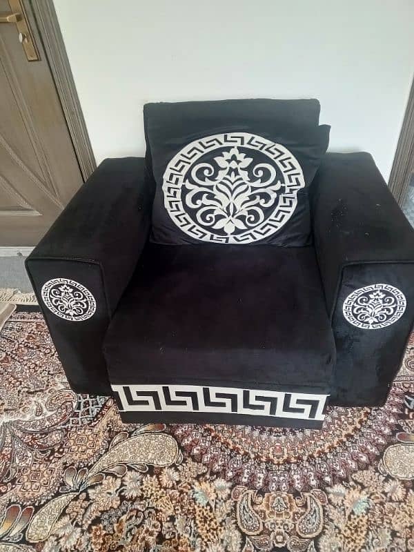 5 seater sofa for sale 4