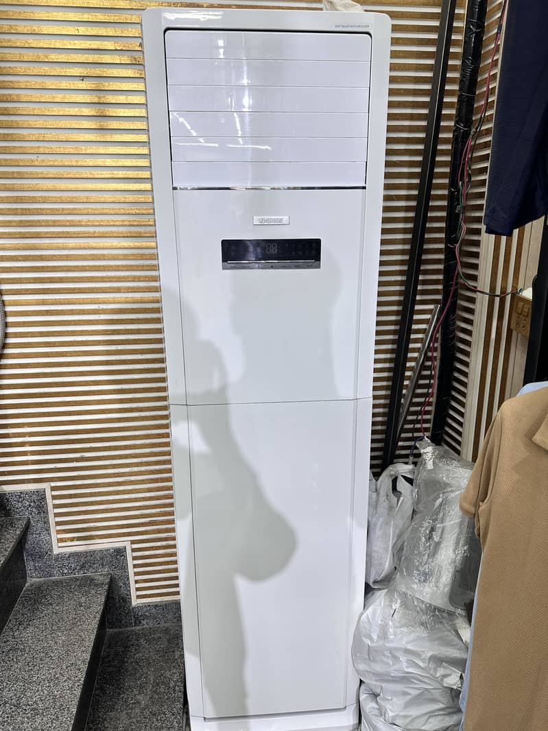 Gree Floor standing air conditioner 0