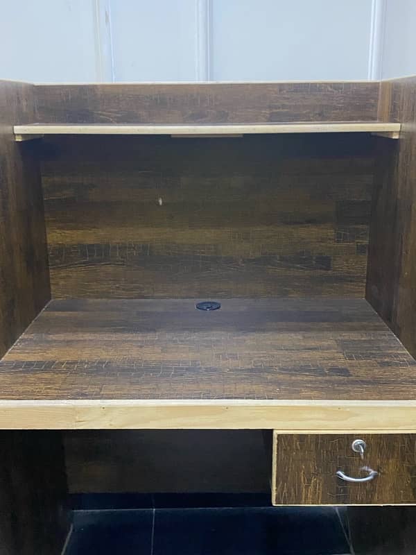 Dual Wooden Workstation with Drawers and Shelves – Excellent Condition 7
