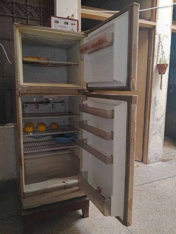 Dawlance Fridge Urgent Sale 1
