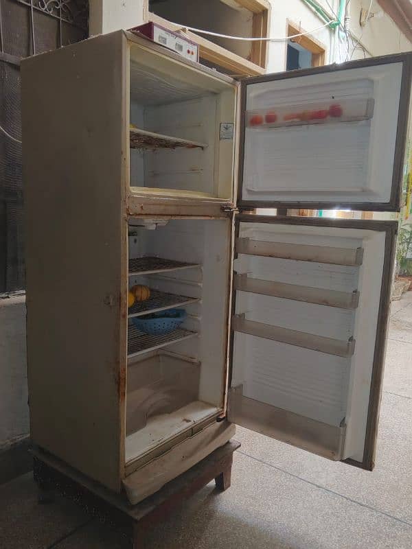 Dawlance Fridge Urgent Sale 2