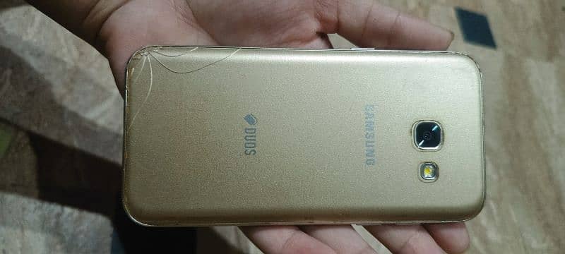 Samsung A3 2017 2gb Ram 16gb memory only mobile pta approv urgent sell 2