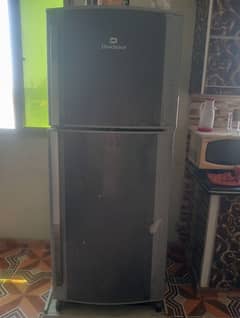 dowlance refrigerator full size.
