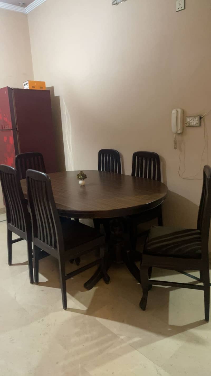 Wood 6 Seater Dining Table. 0