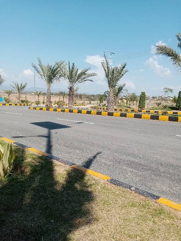Plot For Sale In DHA Valley 0