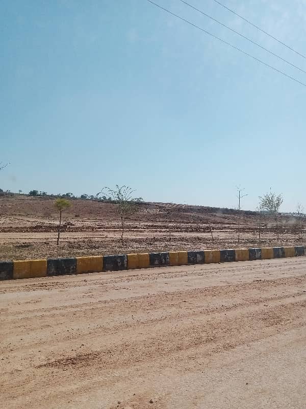 Plot For Sale In DHA Valley 5