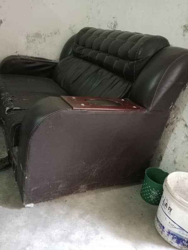 very nice sofa 0