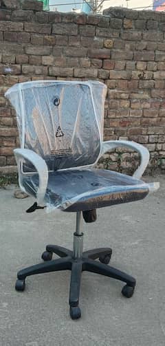 Low back office chair/revolving chairs.