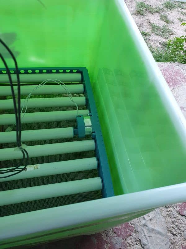 Fully automatic incubator 1