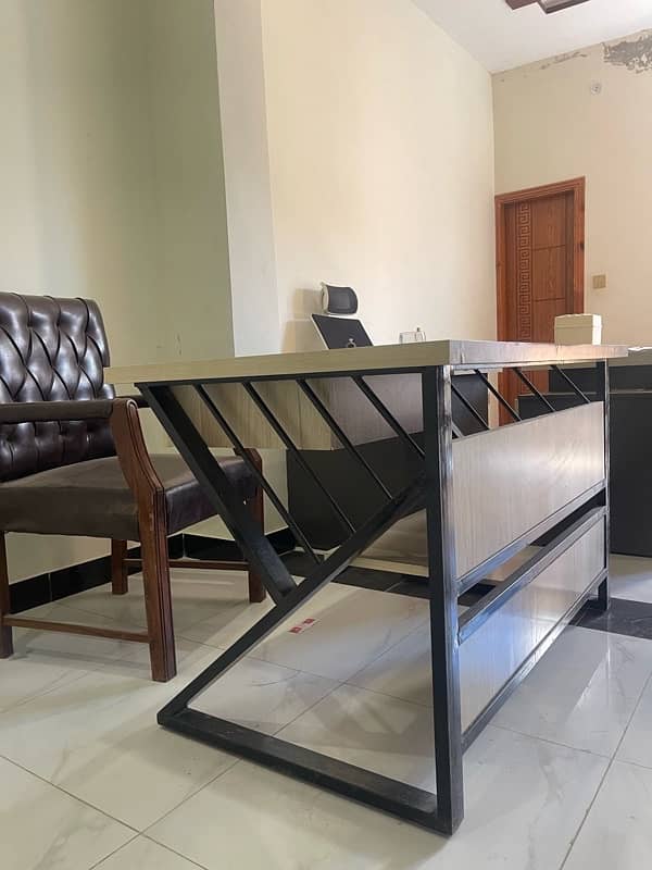 Modern Design Office Table 3
