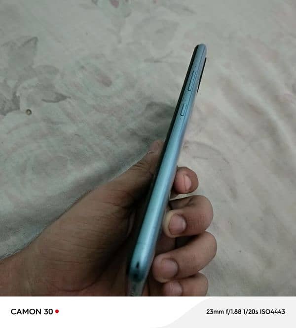 Infinix hot 10 for sell 4