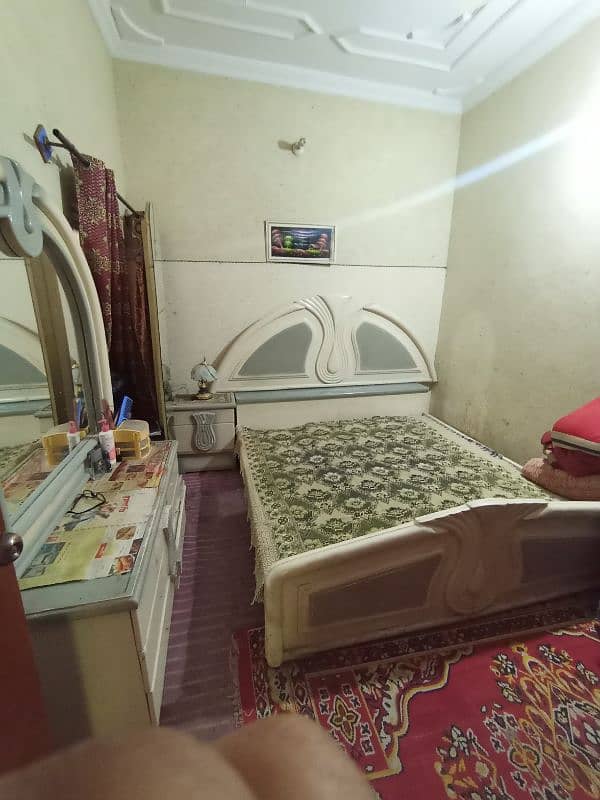 bed dressing table and side table for sale 0