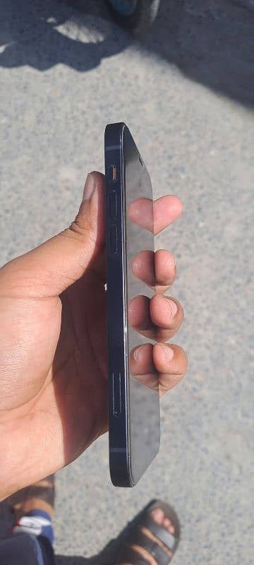 iphone 12 2