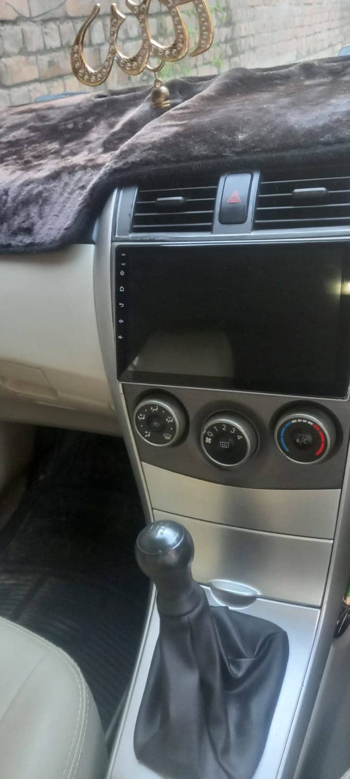 Toyota Corolla GLI 2011 4