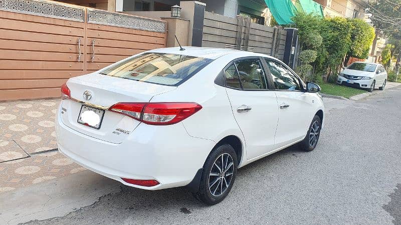 Toyota Yaris 2022 Ativ 1.5 4