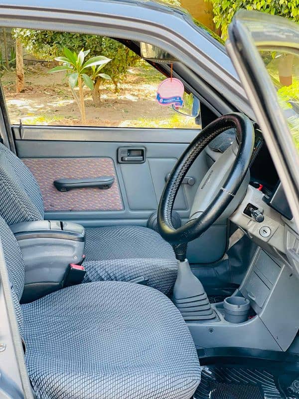 Suzuki Mehran VXR 2015 11