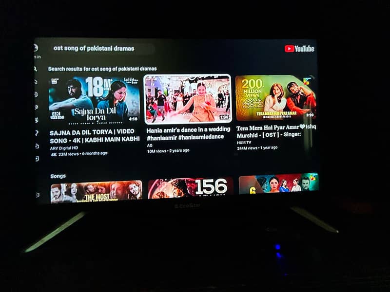 Selling my EcoStar 32-inch LED TV, plus Android TV Box 0