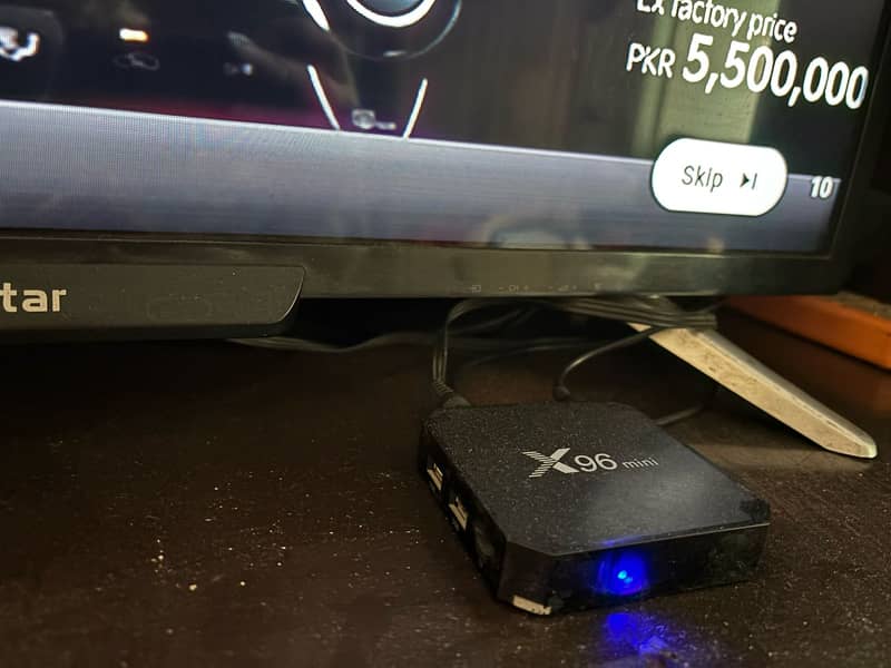 Selling my EcoStar 32-inch LED TV, plus Android TV Box 2