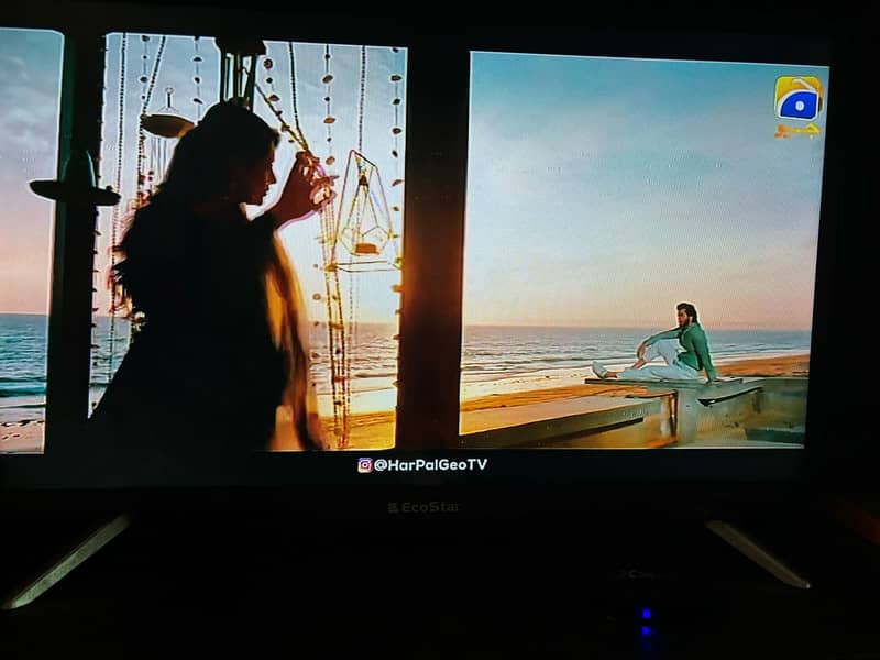 Selling my EcoStar 32-inch LED TV, plus Android TV Box 4