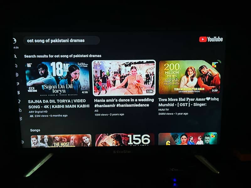 Selling my EcoStar 32-inch LED TV, plus Android TV Box 6