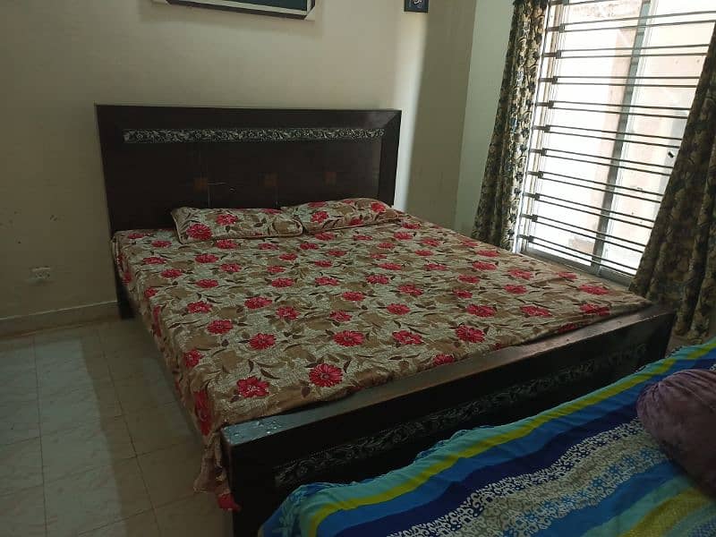 double bed with side tables 1