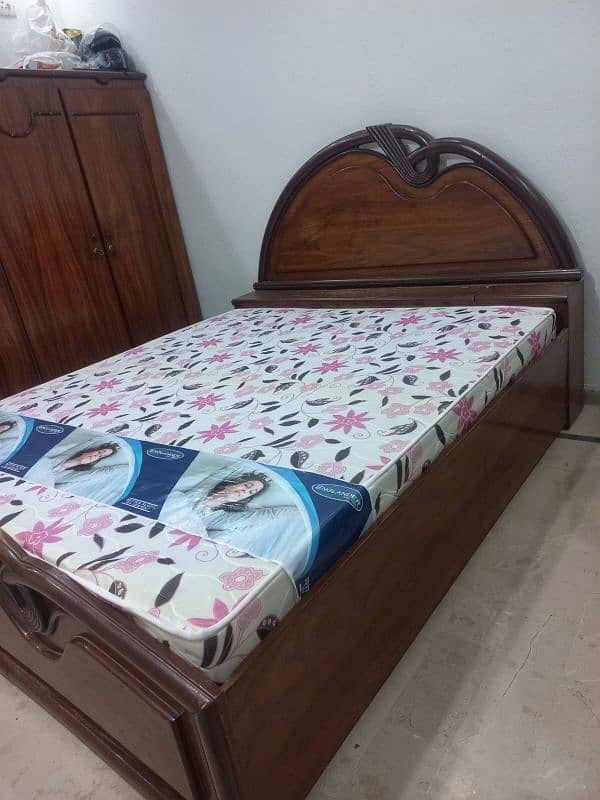 bed with mattress 1