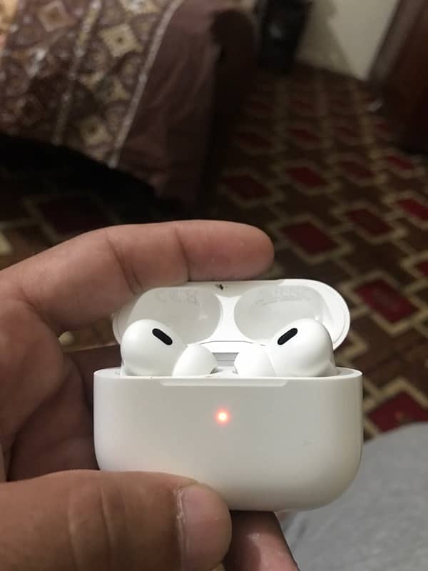 i phon airbuds 03060052034 call hera and also Wtp’s 0