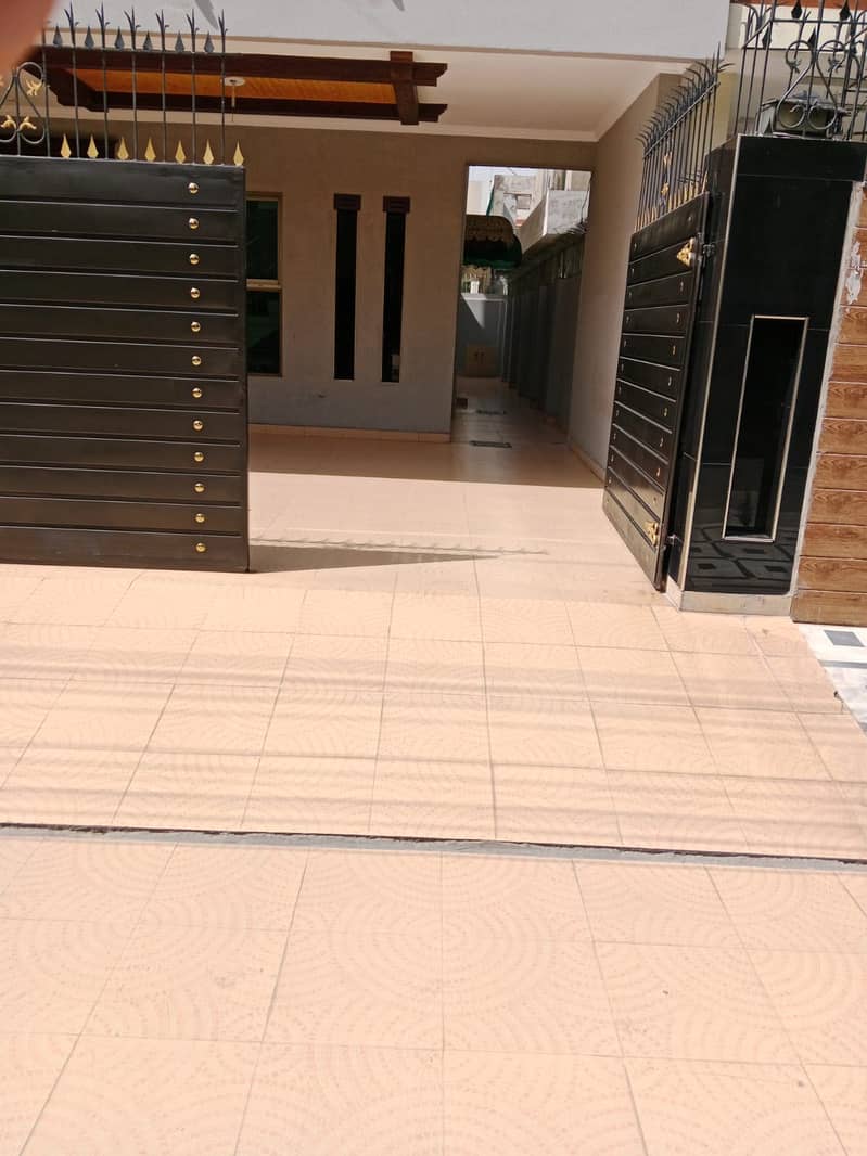 WAPDA TOWN USED BUT VERY GOOD CONDITION HOUSE IS AVAILABLE FOR SALE 41