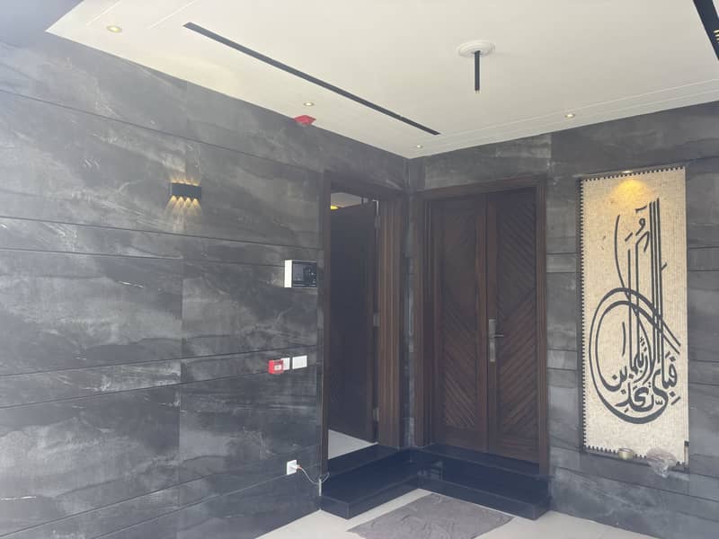 DHA RAHBAR ULTRA MODREN BRAND NEW HOUSE IS UP FOR SALE 1