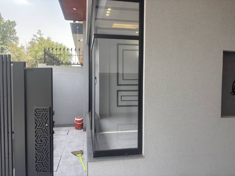 DHA RAHBAR 50 FT WIDE ROAD ULTRA MODREN HOUSE IS UP FOR SALE 5