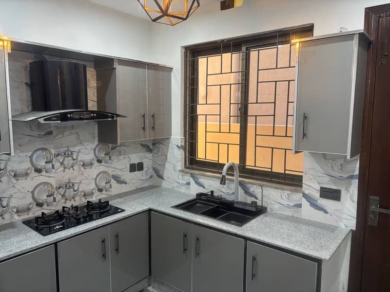 10 MARLA HOUSE IN DHA RAHBAR IS AVAILABLE FOR RENT 3
