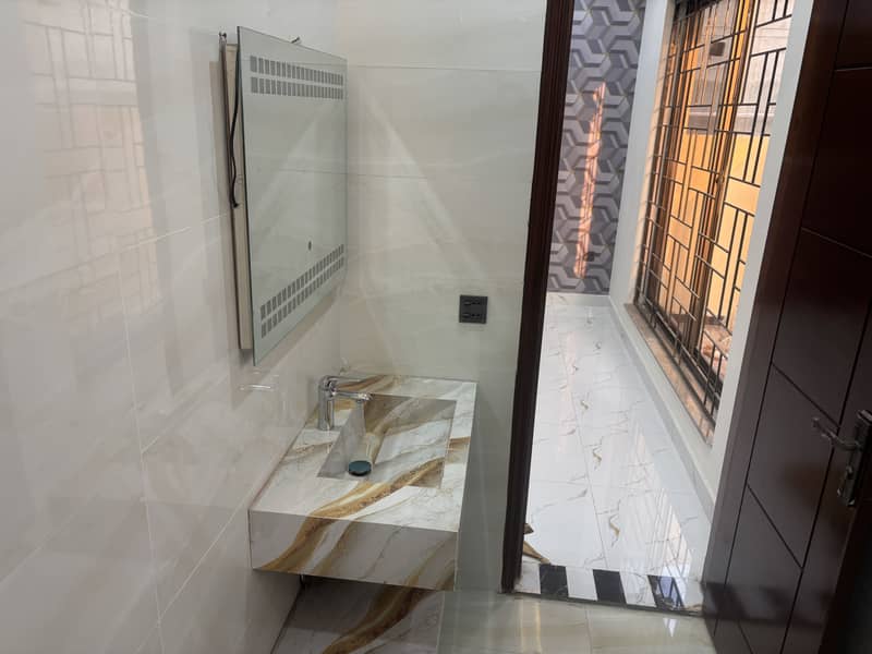10 MARLA HOUSE IN DHA RAHBAR IS AVAILABLE FOR RENT 6