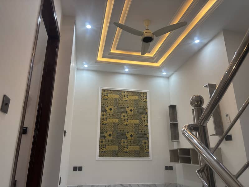 10 MARLA HOUSE IN DHA RAHBAR IS AVAILABLE FOR RENT 7