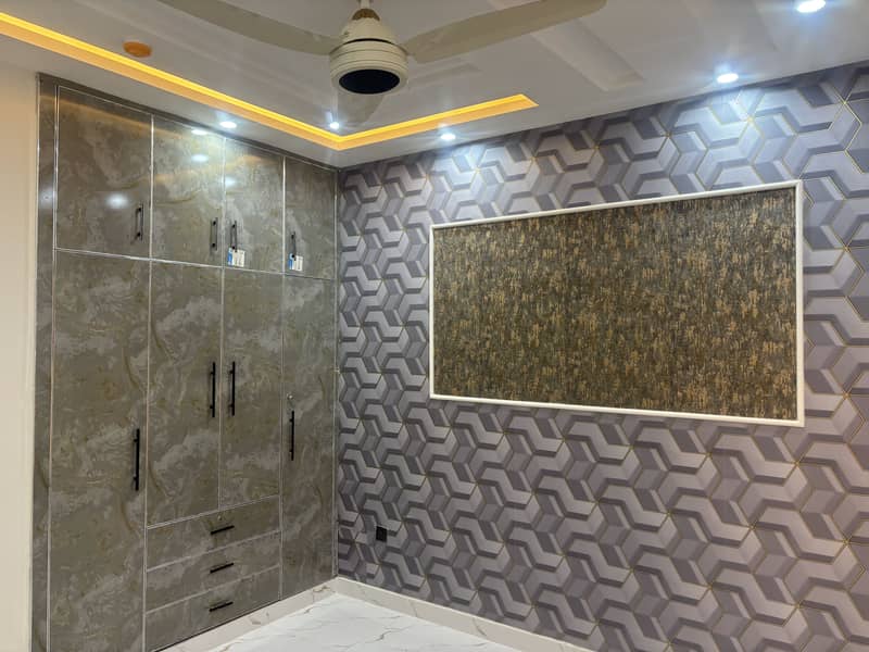 10 MARLA HOUSE IN DHA RAHBAR IS AVAILABLE FOR RENT 9