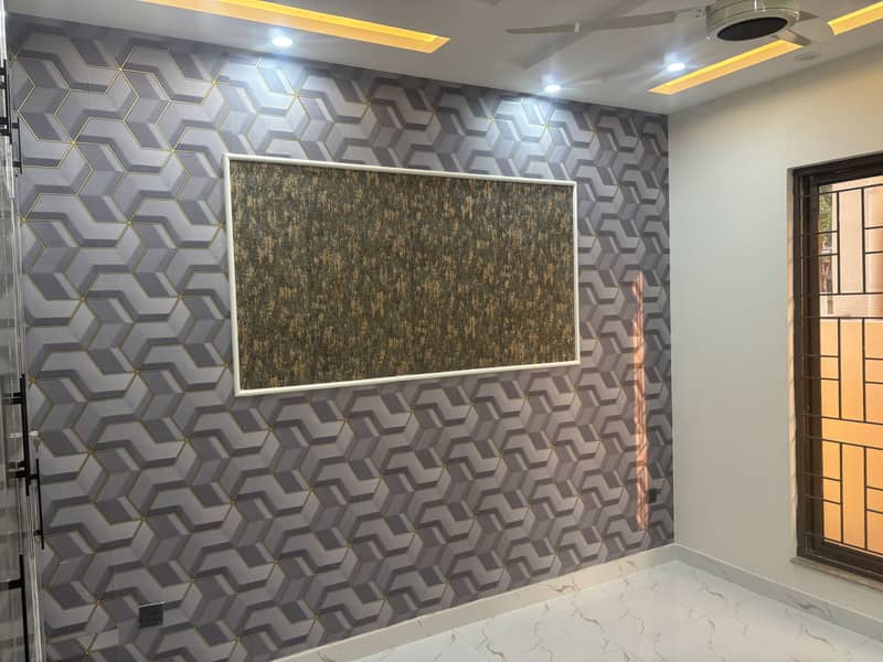 10 MARLA HOUSE IN DHA RAHBAR IS AVAILABLE FOR RENT 12