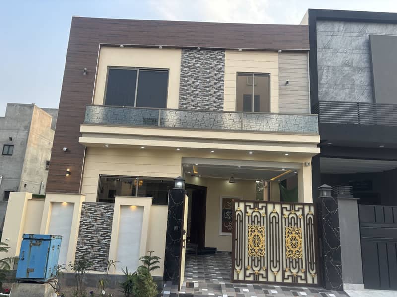 DHA RAHBAR BRAND NEW BEST LOCATION HOUSE IS AVAILABLE FOR SALE 0
