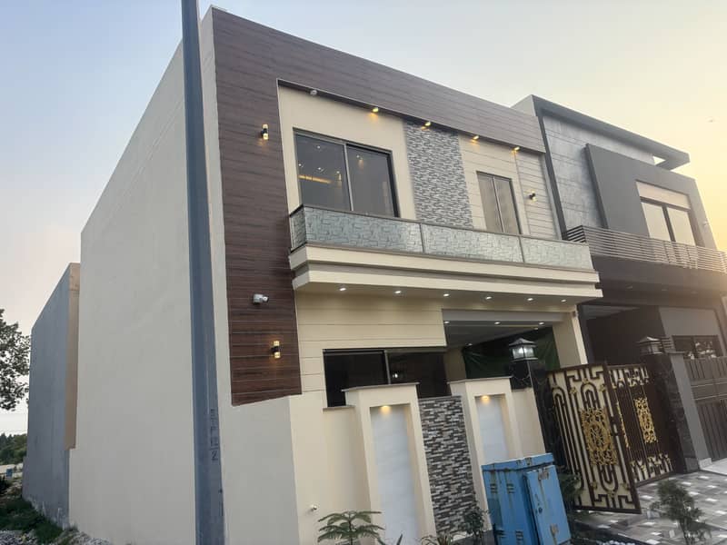DHA RAHBAR BRAND NEW BEST LOCATION HOUSE IS AVAILABLE FOR SALE 33