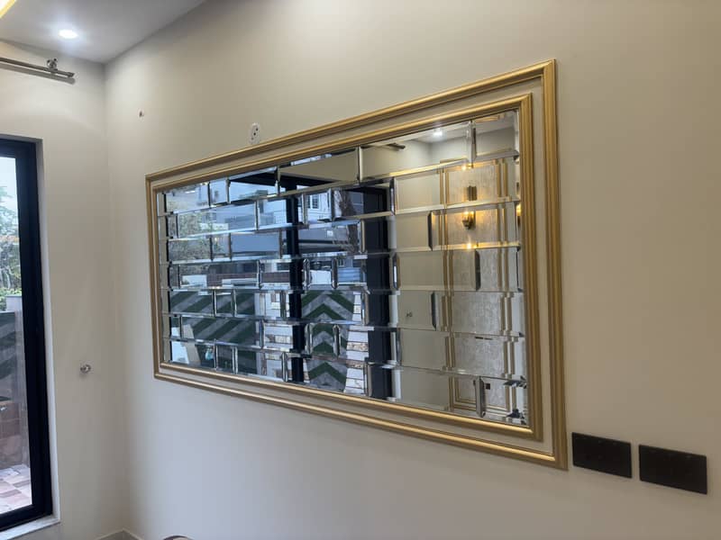 DHA RAHBAR 10 MARLA MODREN STYLE MOST BEAUTIFUL HOUSE AVAILABLE FOR SALE 9