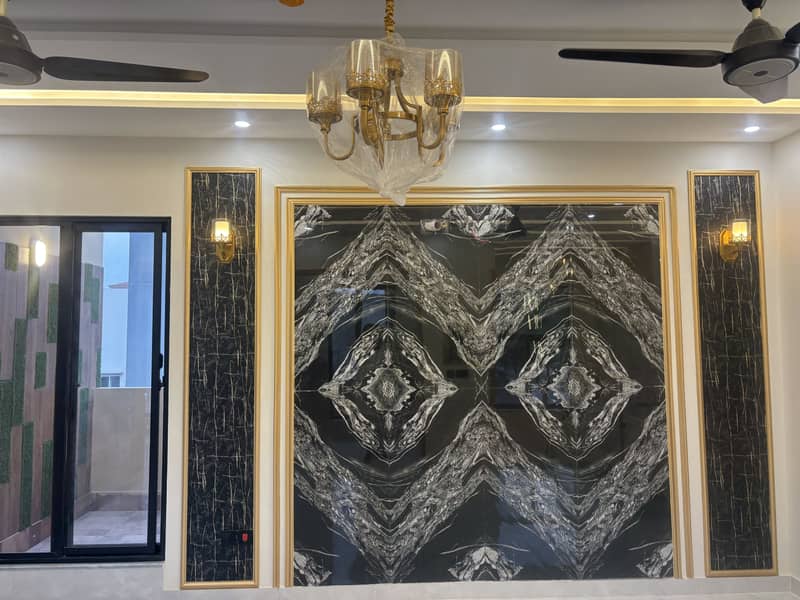 DHA RAHBAR 10 MARLA MODREN STYLE MOST BEAUTIFUL HOUSE AVAILABLE FOR SALE 32
