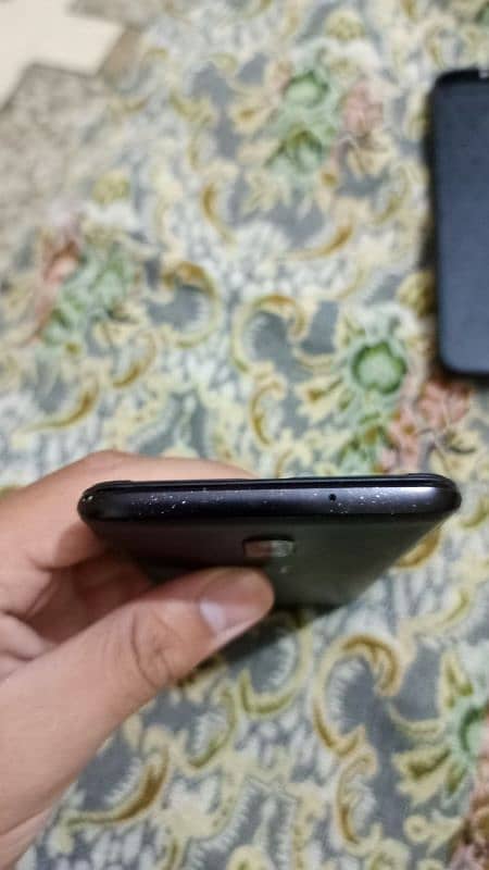 One Plus 6T 3